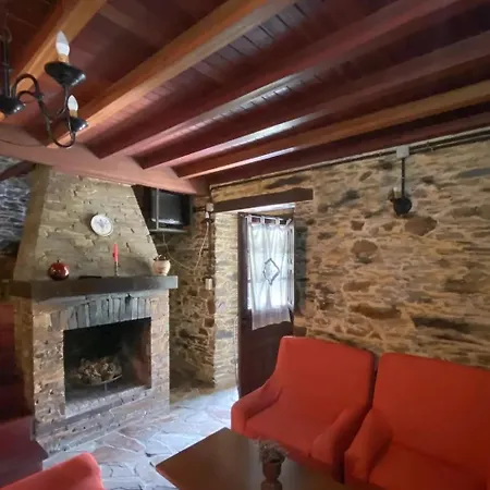 Holiday home Aldea Lamacido *