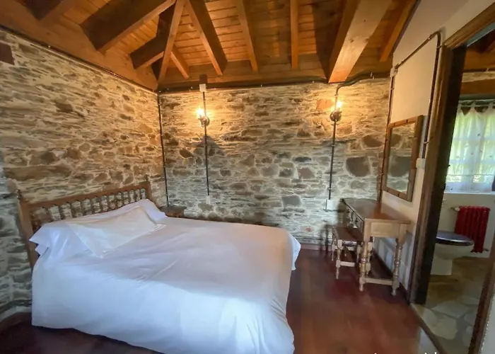 Aldea Lamacido * Loiba