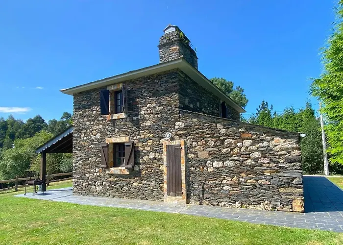 Aldea Lamacido בית נופש