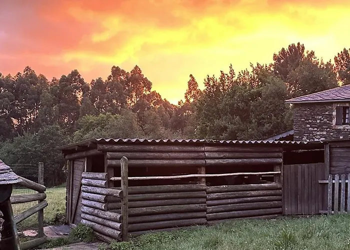 Aldea Lamacido בית נופש *